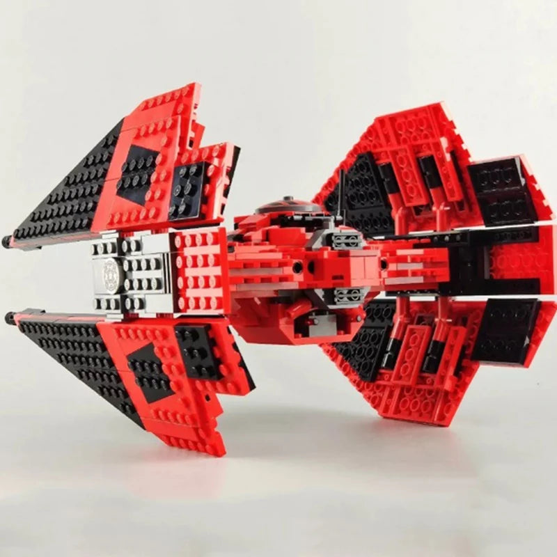 Figurine de Construction - TIE Interceptor Rouge 2