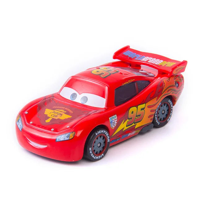 Figurine Disney Pixar Cars - McQueen 2.0