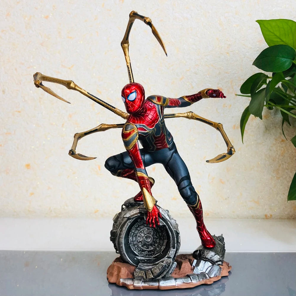 Figurine Titan Hero Series Ultimate Spider-man détails 