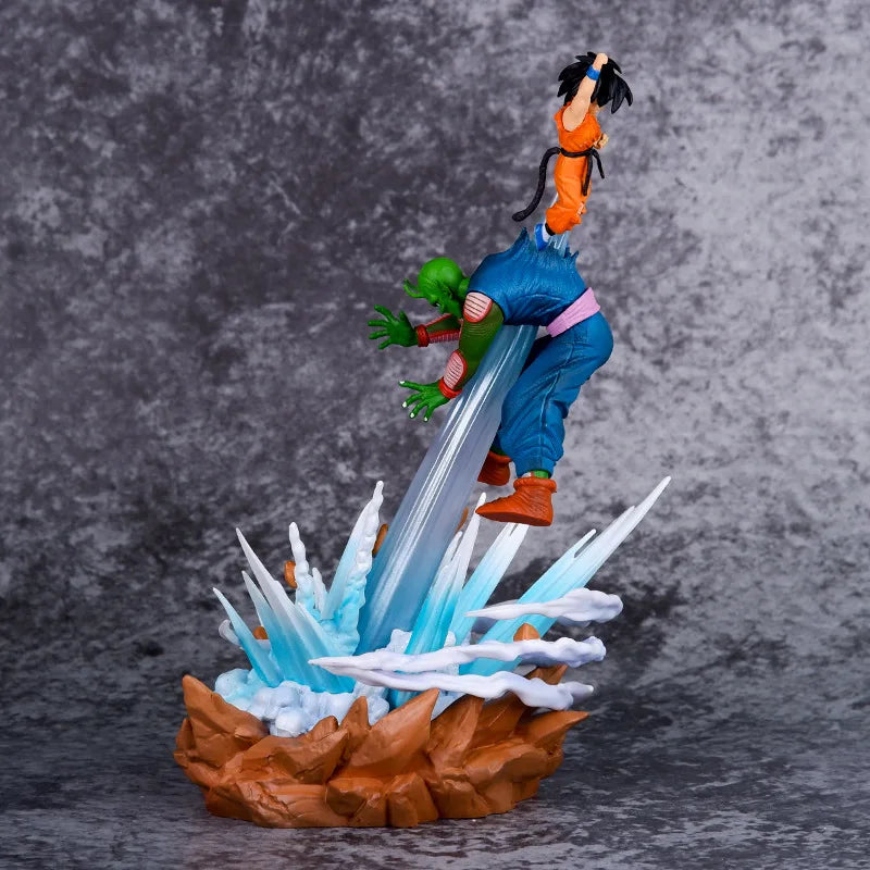 Figurine Son Goku VS Piccolo détails 1