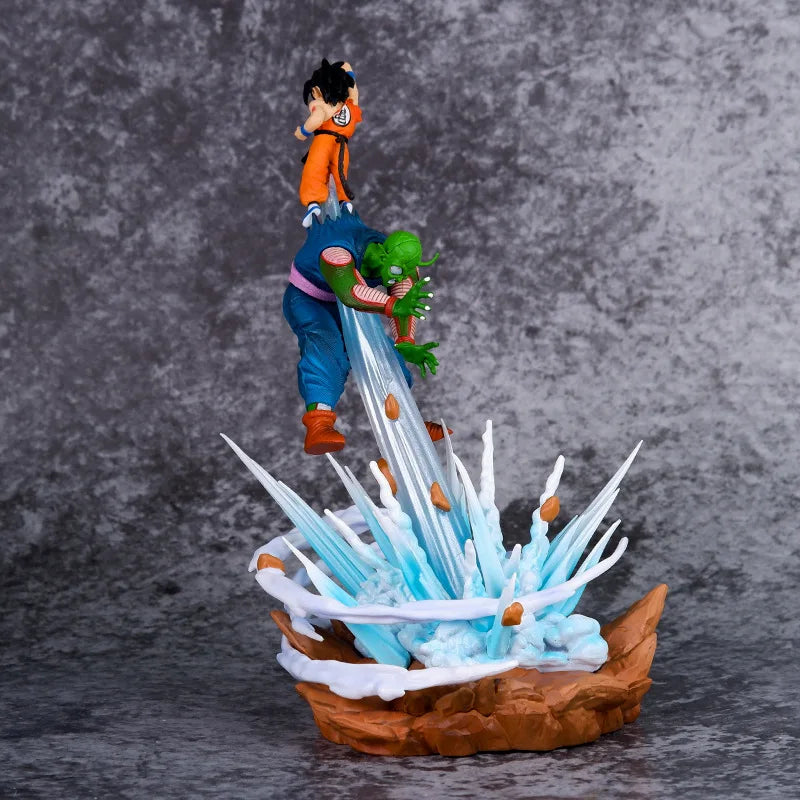 Figurine Son Goku VS Piccolo détails