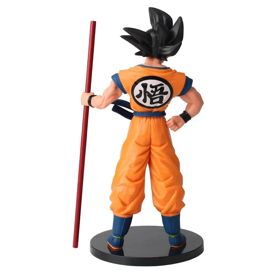 Figurine Son Goku Avec Baton détails 2