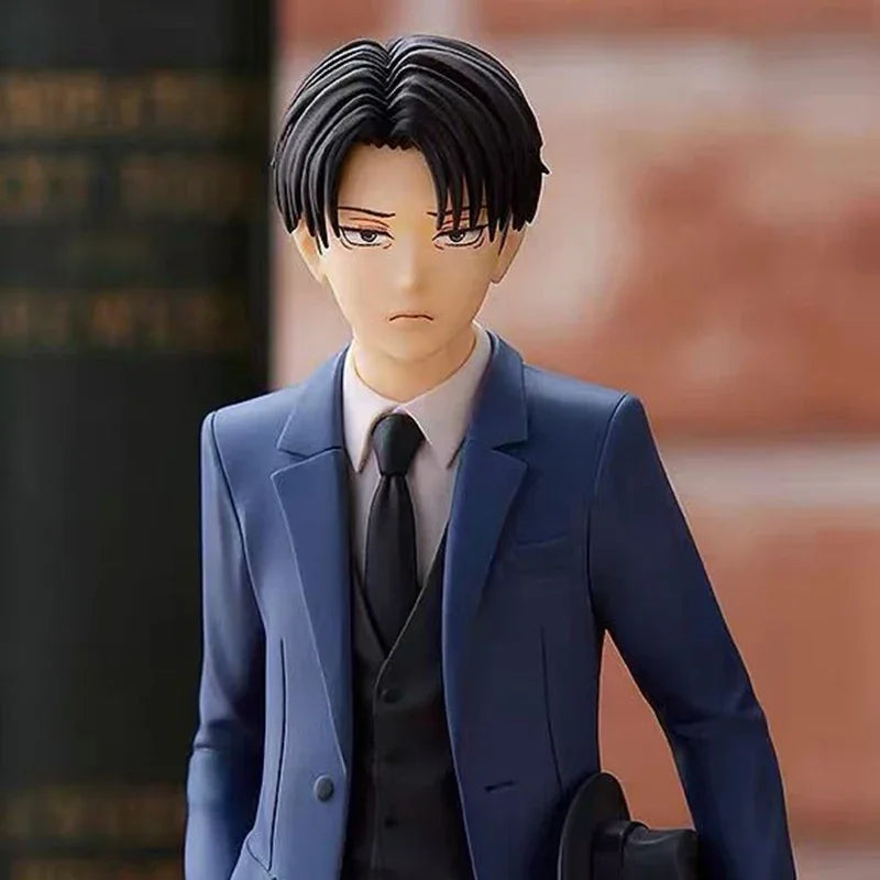 Figurine Attack on Titan - Levi Ackerman 18 cm 2