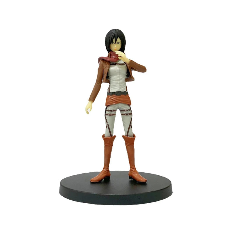 Figurine Attack on Titan - Titan Féminin 16 cm